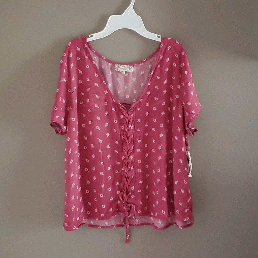 dark pink blouse